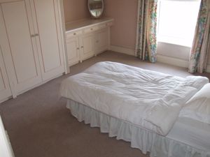 Bedroom- click for photo gallery